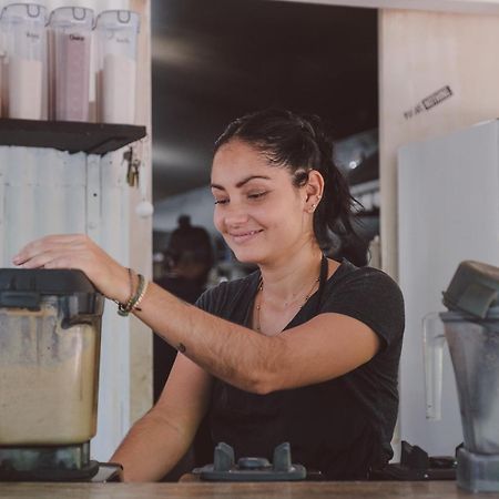 La Negra Surf Hotel Nosara Bagian luar foto